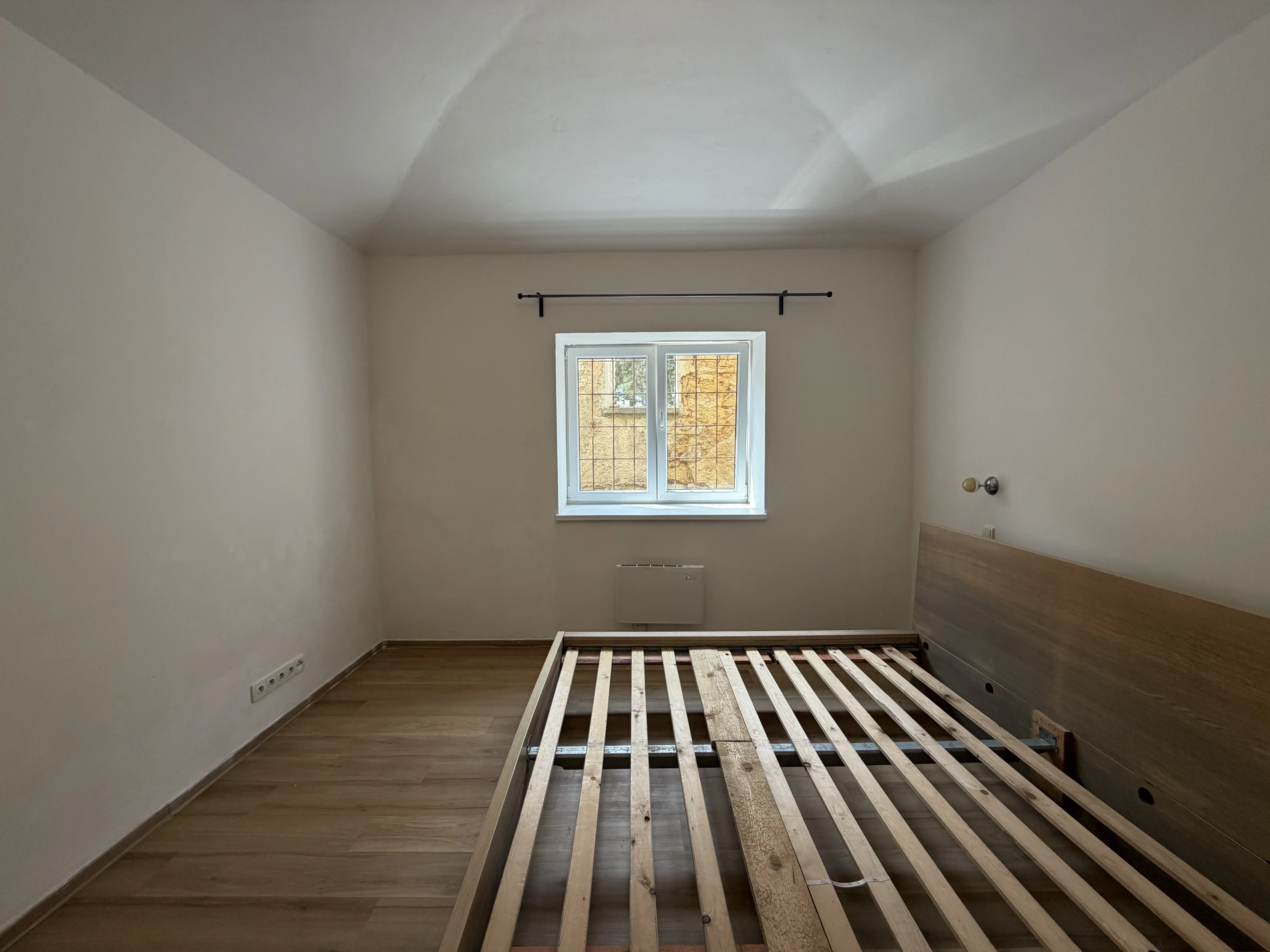 Ložnice – okno do vnitrobloku